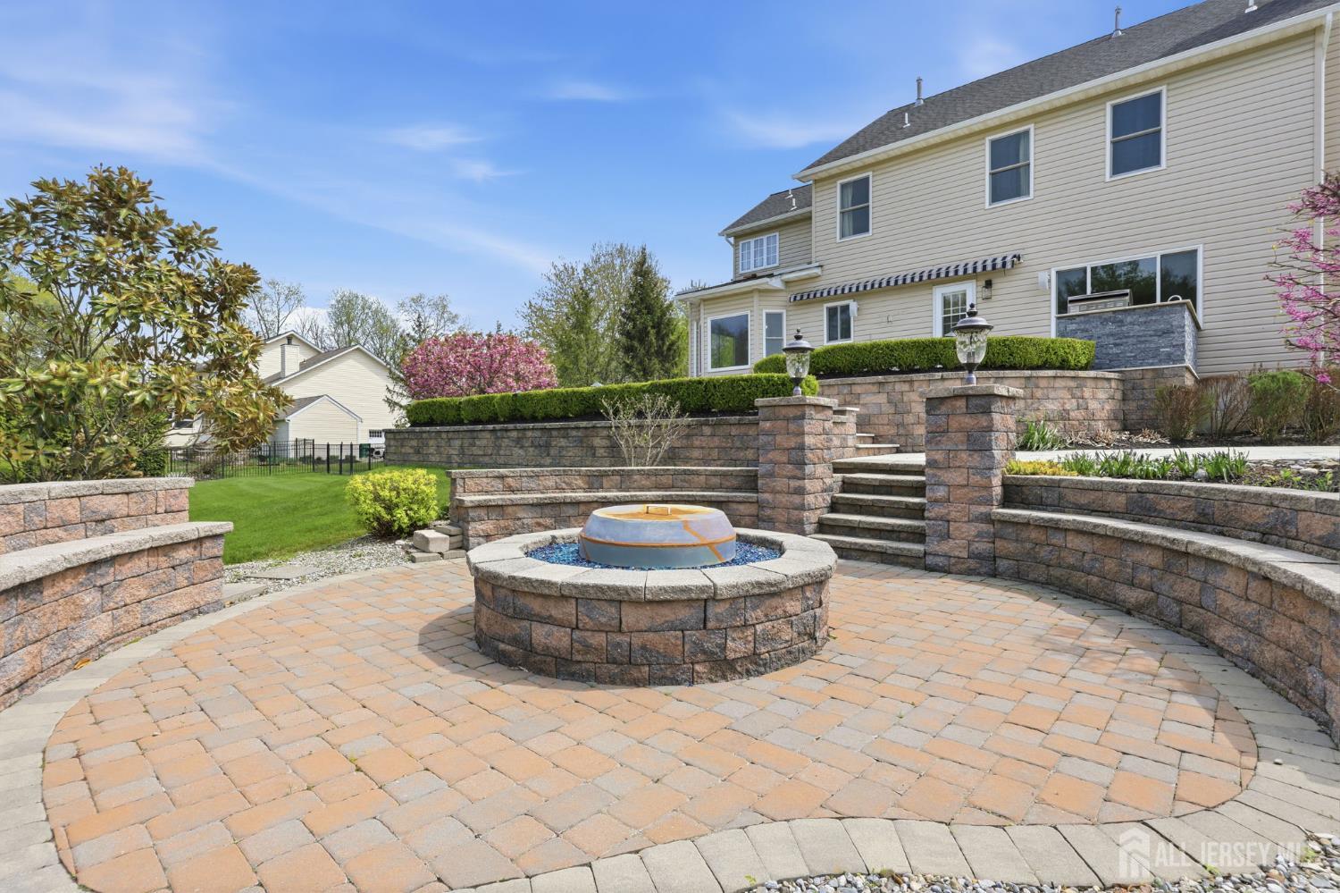 6 Deerfield, Monroe, NJ, 08831