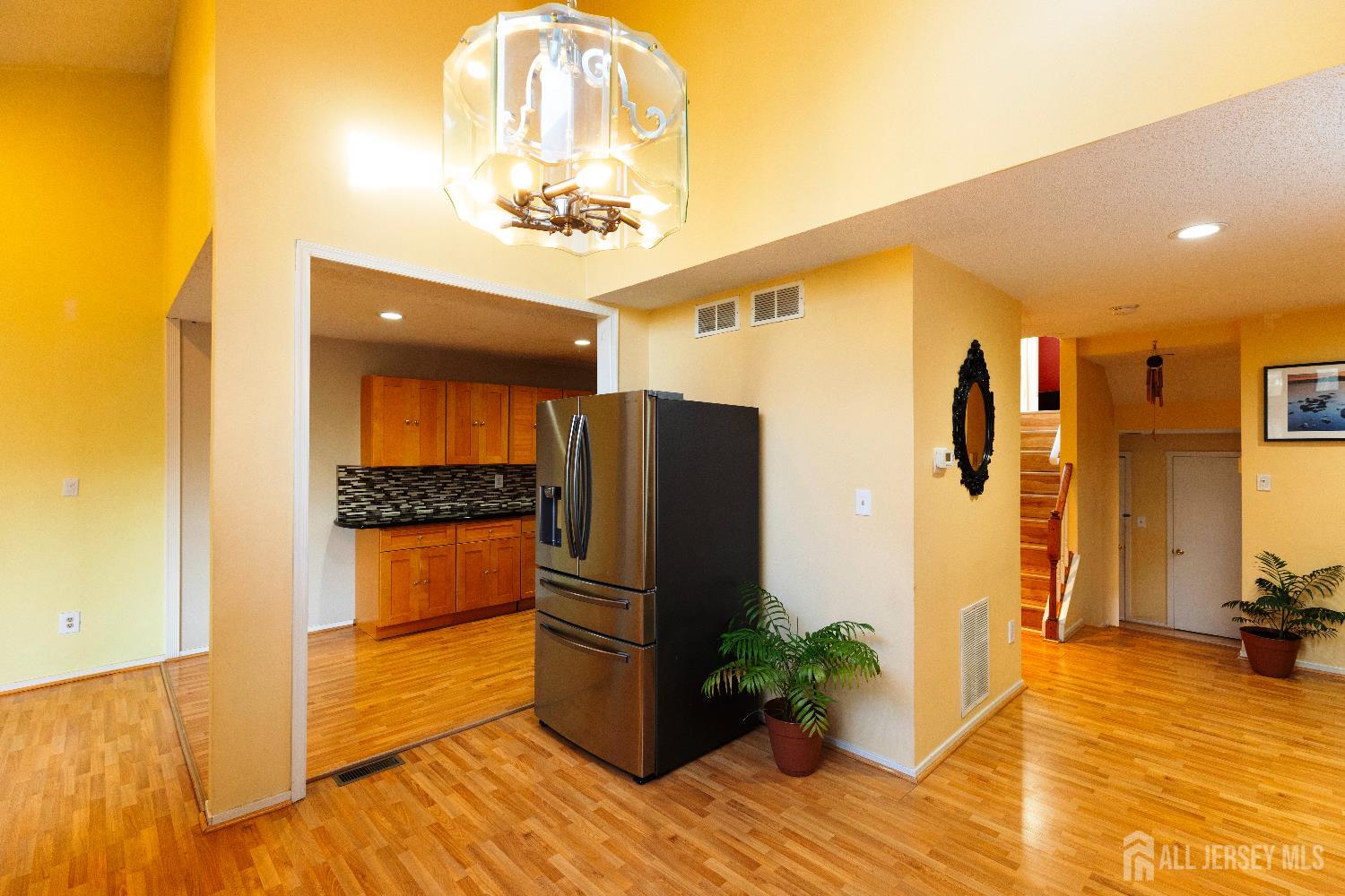 251 Sayre, Plainsboro, NJ, 08540