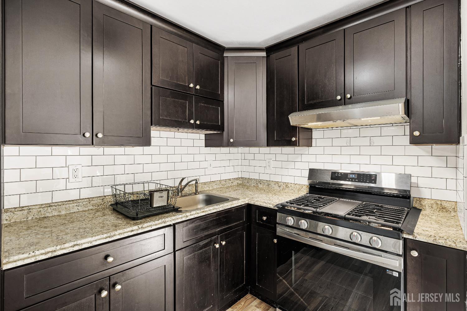 128 Cricket, Woodbridge Proper, NJ, 07095