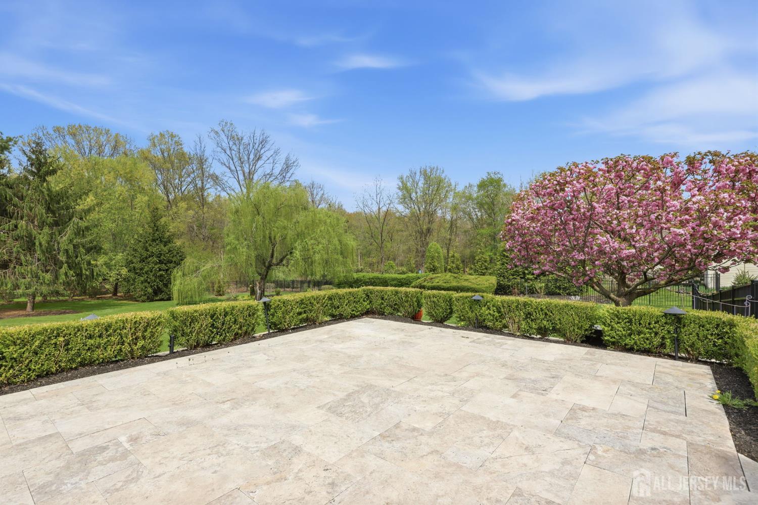 6 Deerfield, Monroe, NJ, 08831