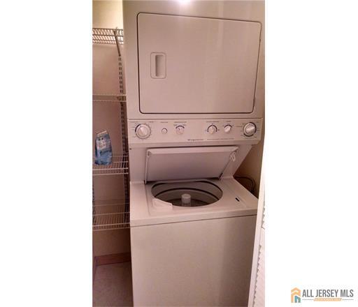 117 Cricket UNIT 117, Woodbridge Proper, NJ, 07095