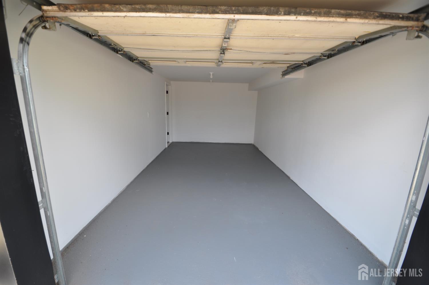 105 Coolidge, Carteret, NJ, 07008