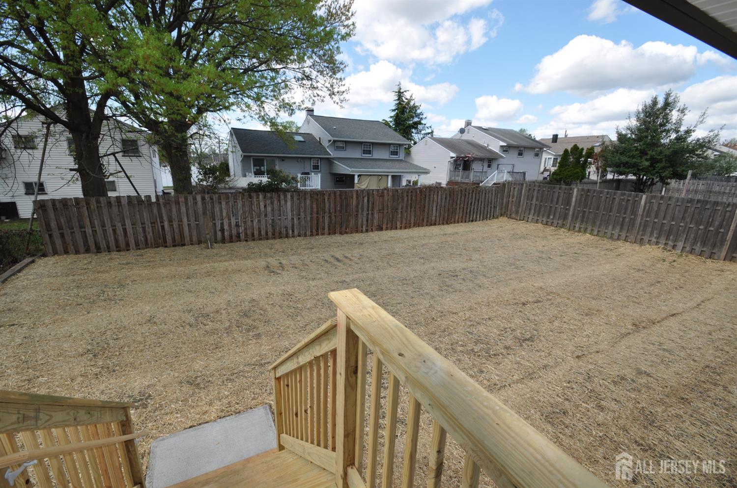 105 Coolidge, Carteret, NJ, 07008