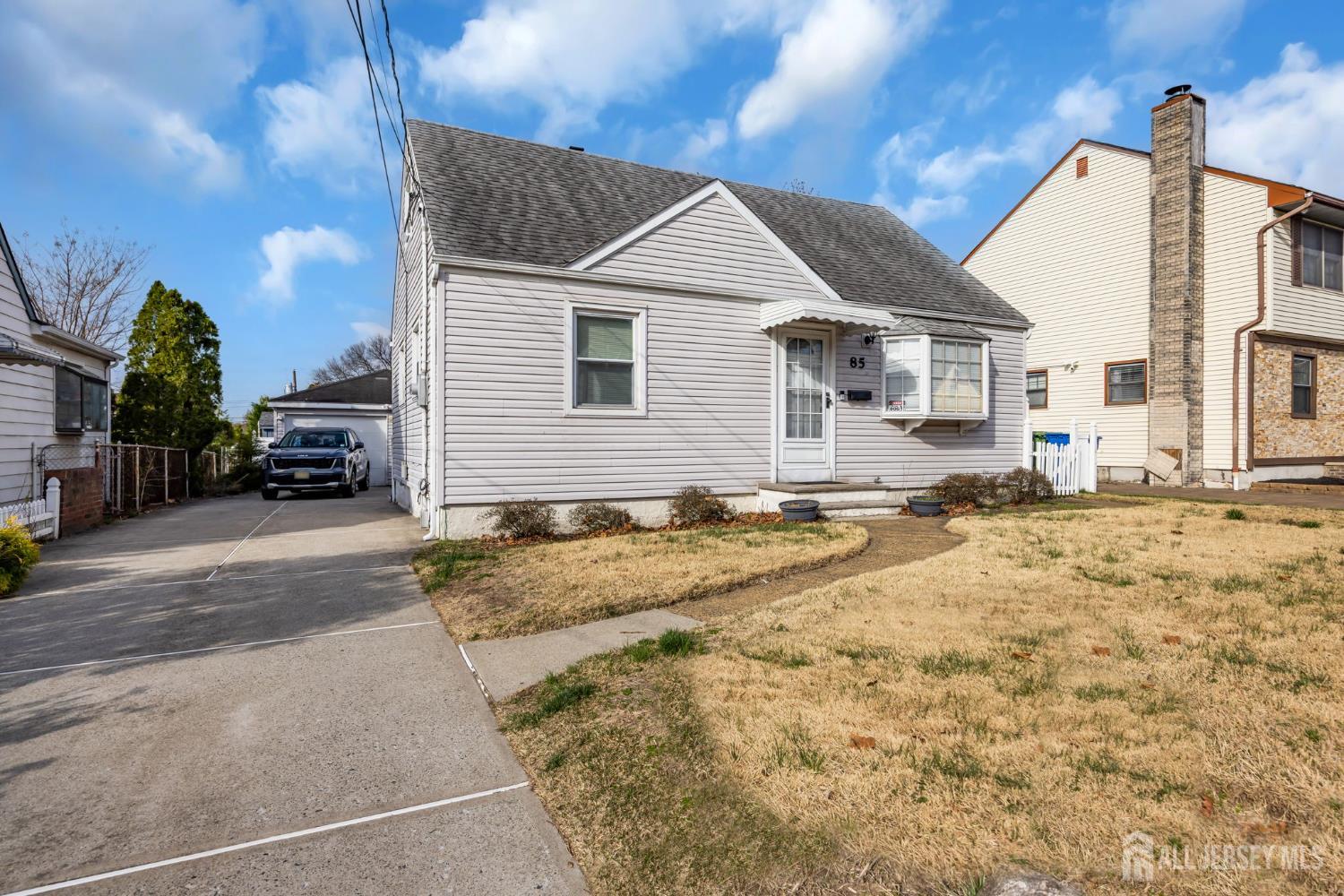 85 Coolidge, Sayreville, NJ, 08859