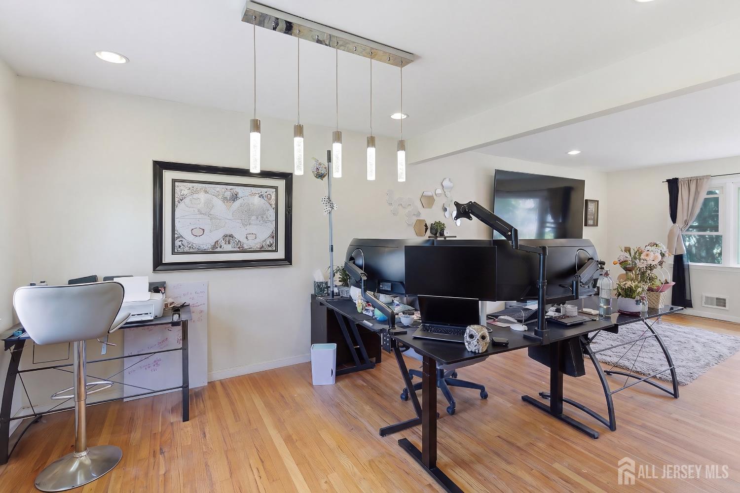 1363 E Peoria, North Brunswick, NJ, 08902