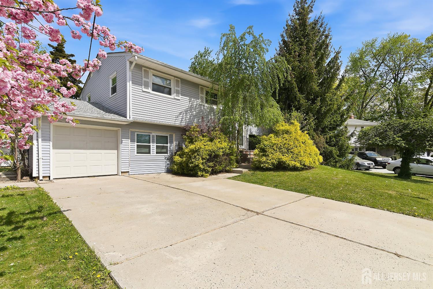 1363 E Peoria, North Brunswick, NJ, 08902