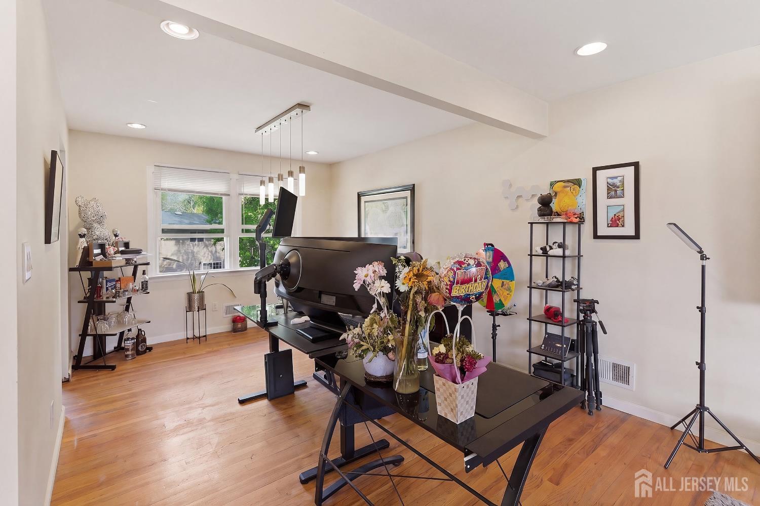 1363 E Peoria, North Brunswick, NJ, 08902