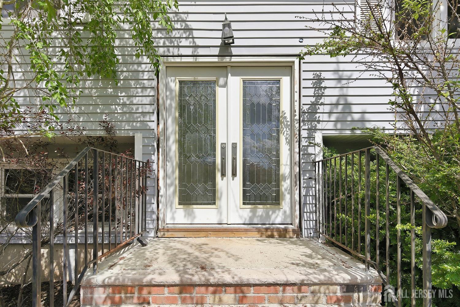 1363 E Peoria, North Brunswick, NJ, 08902