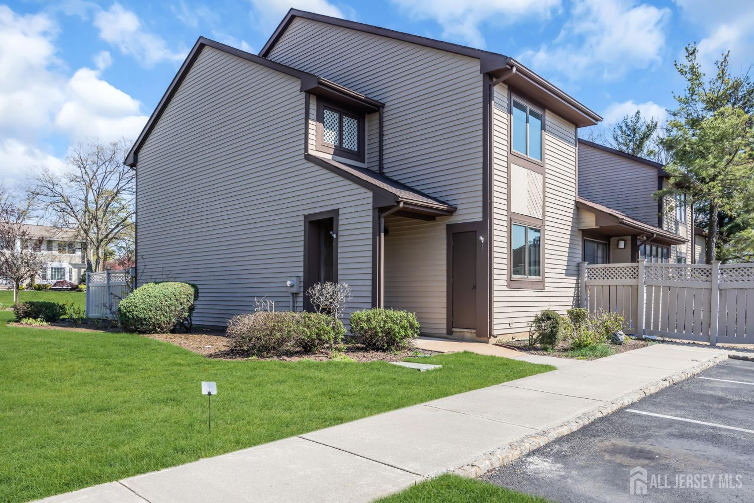 1 Chelsea, Sayreville, NJ, 08859