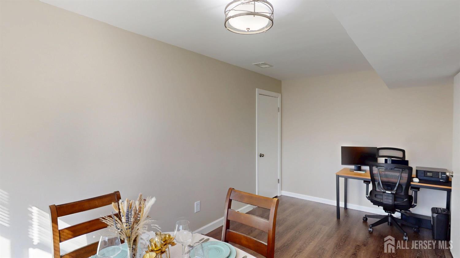 3807 Birchwood, North Brunswick, NJ, 08902