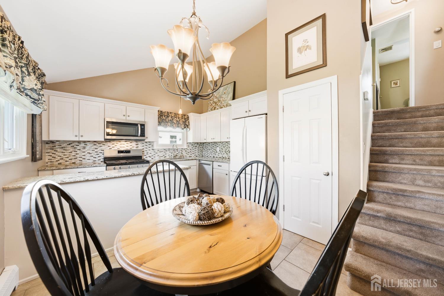 96 Drake, Colonia, NJ, 07067