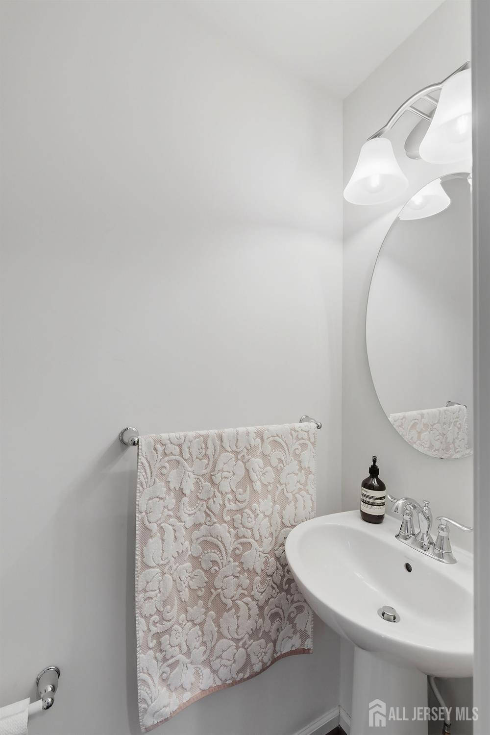 302 Bayside, South Amboy, NJ, 08879