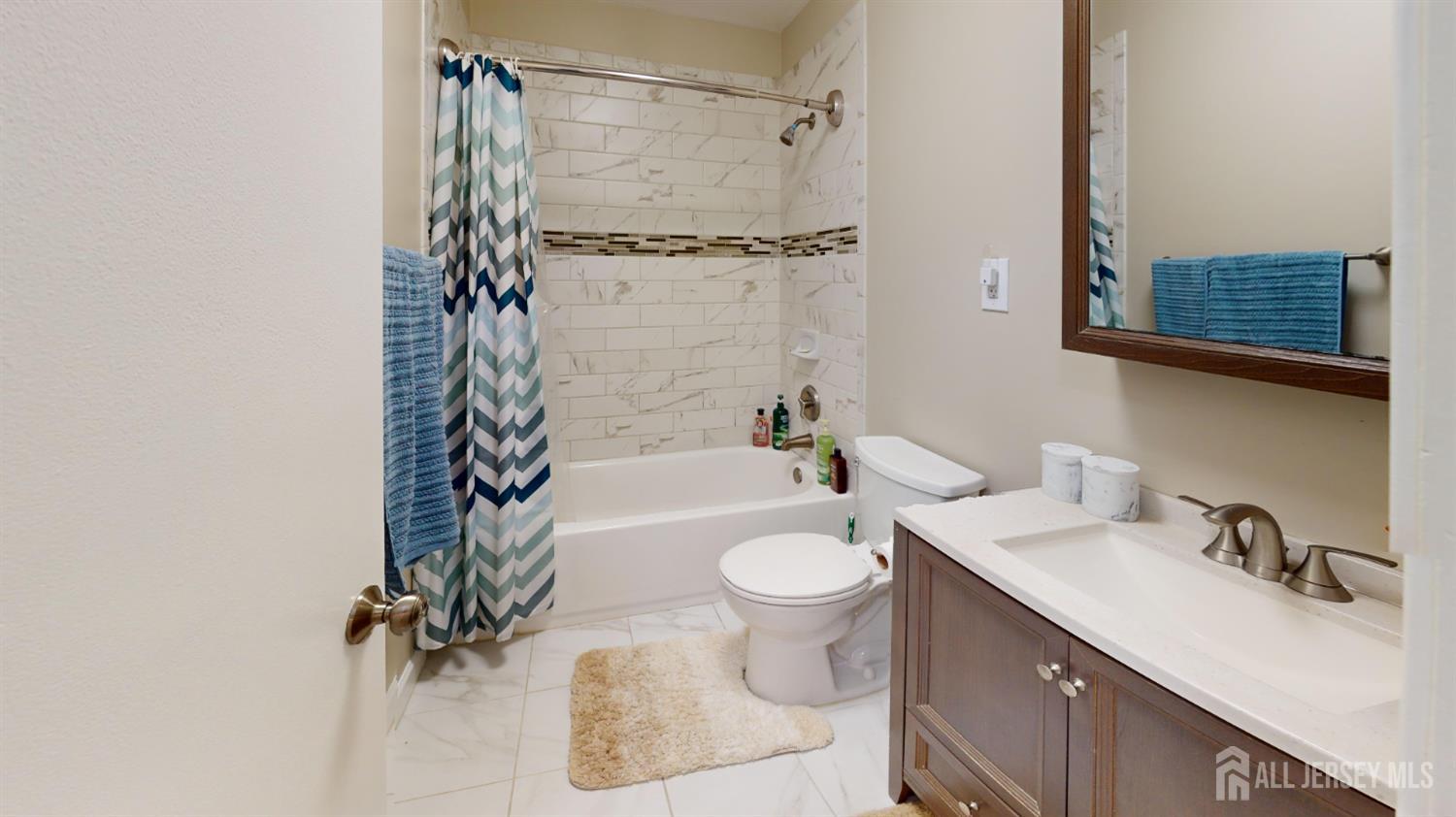 3807 Birchwood, North Brunswick, NJ, 08902