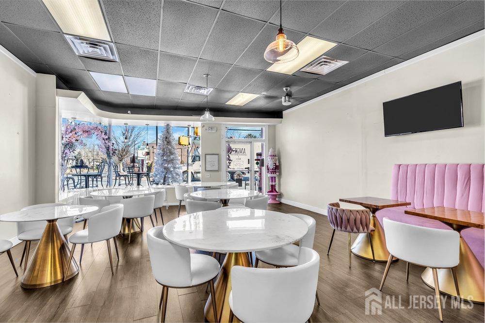 Homes for Sale in Metuchen, NJ