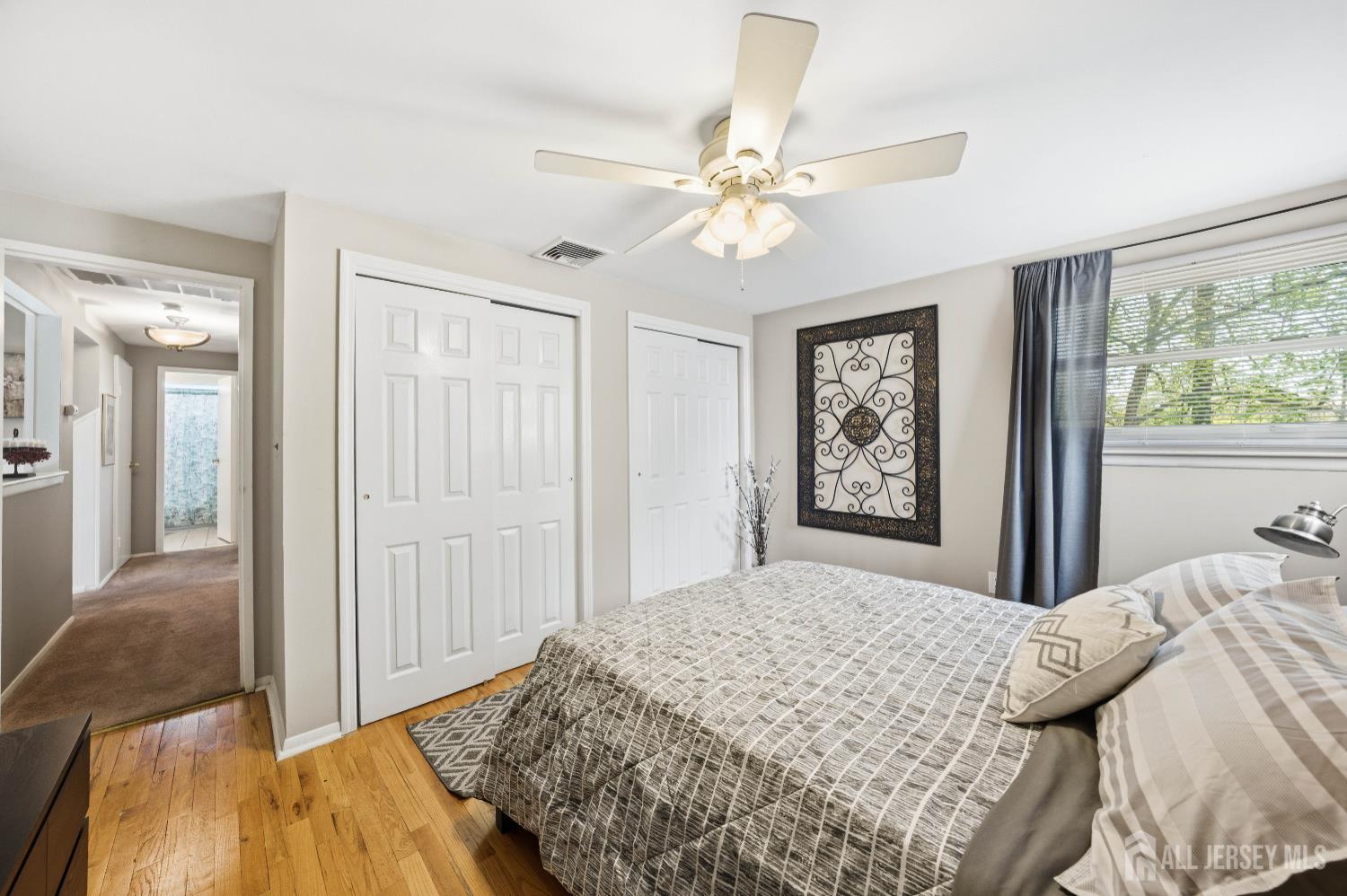 96 Drake, Colonia, NJ, 07067