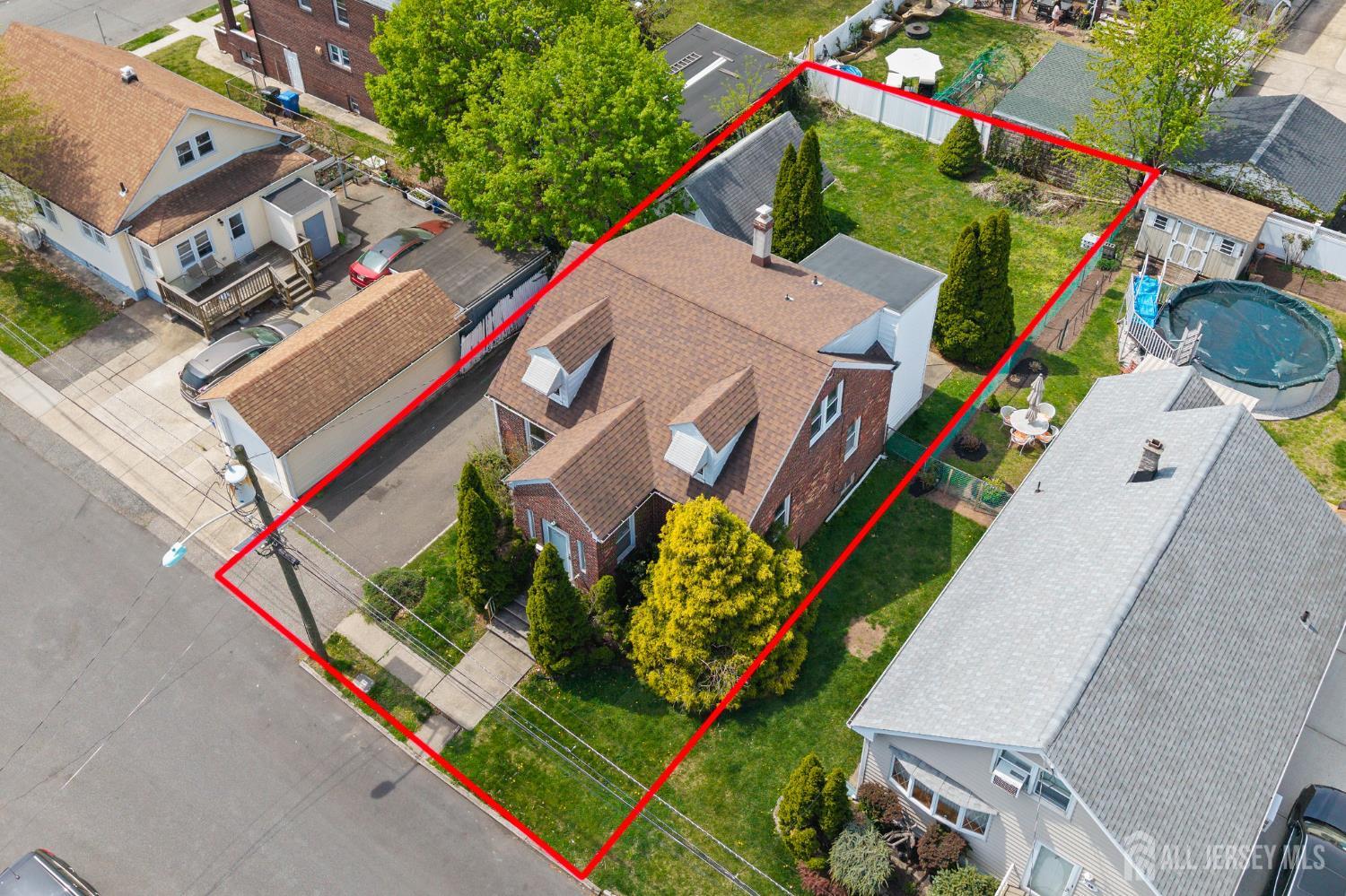 35 Melbourne, Woodbridge Proper, NJ, 07095