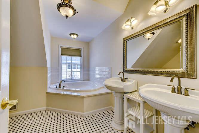 1812 E Bellew, South Plainfield, NJ, 07080