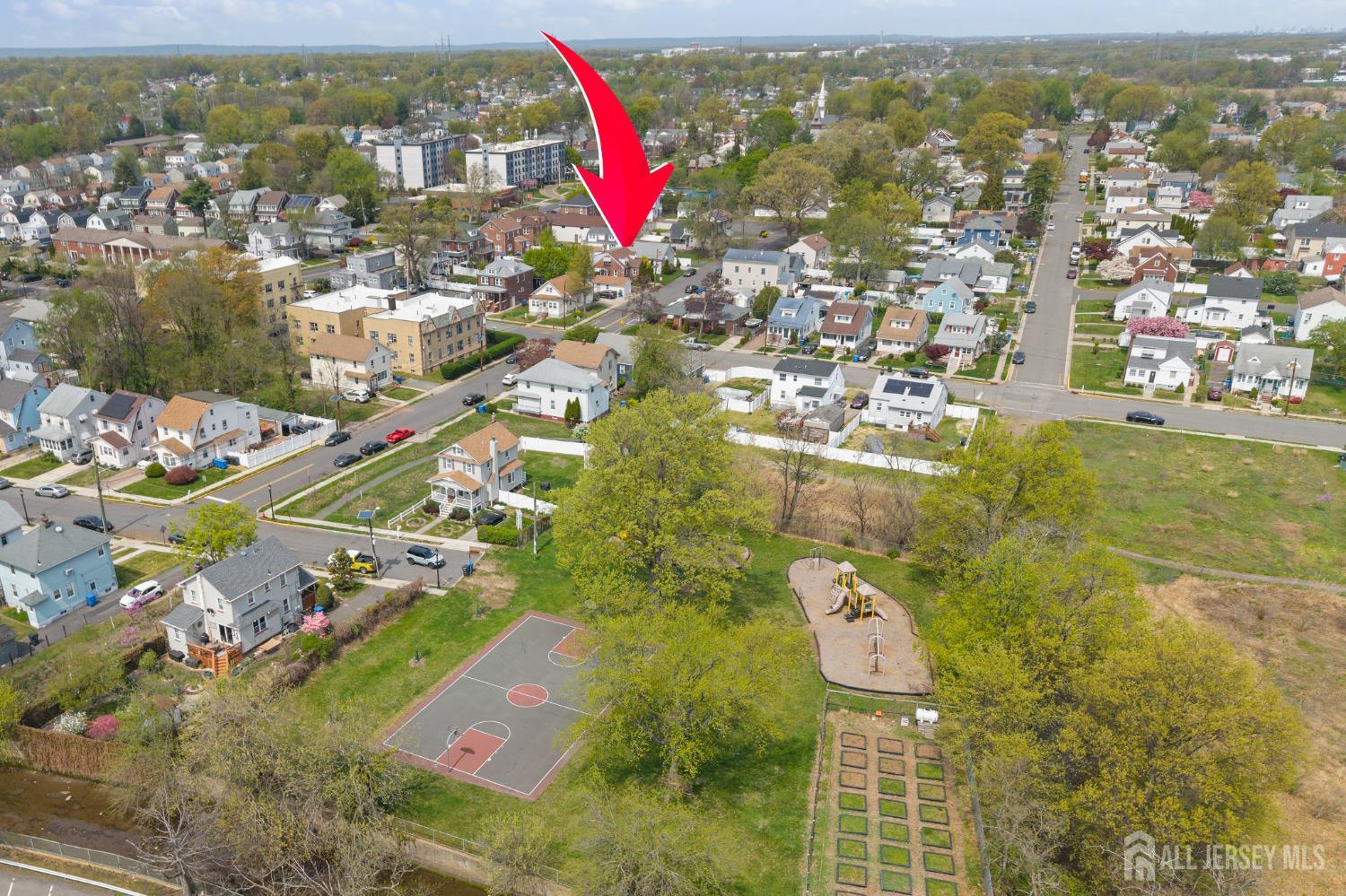 35 Melbourne, Woodbridge Proper, NJ, 07095