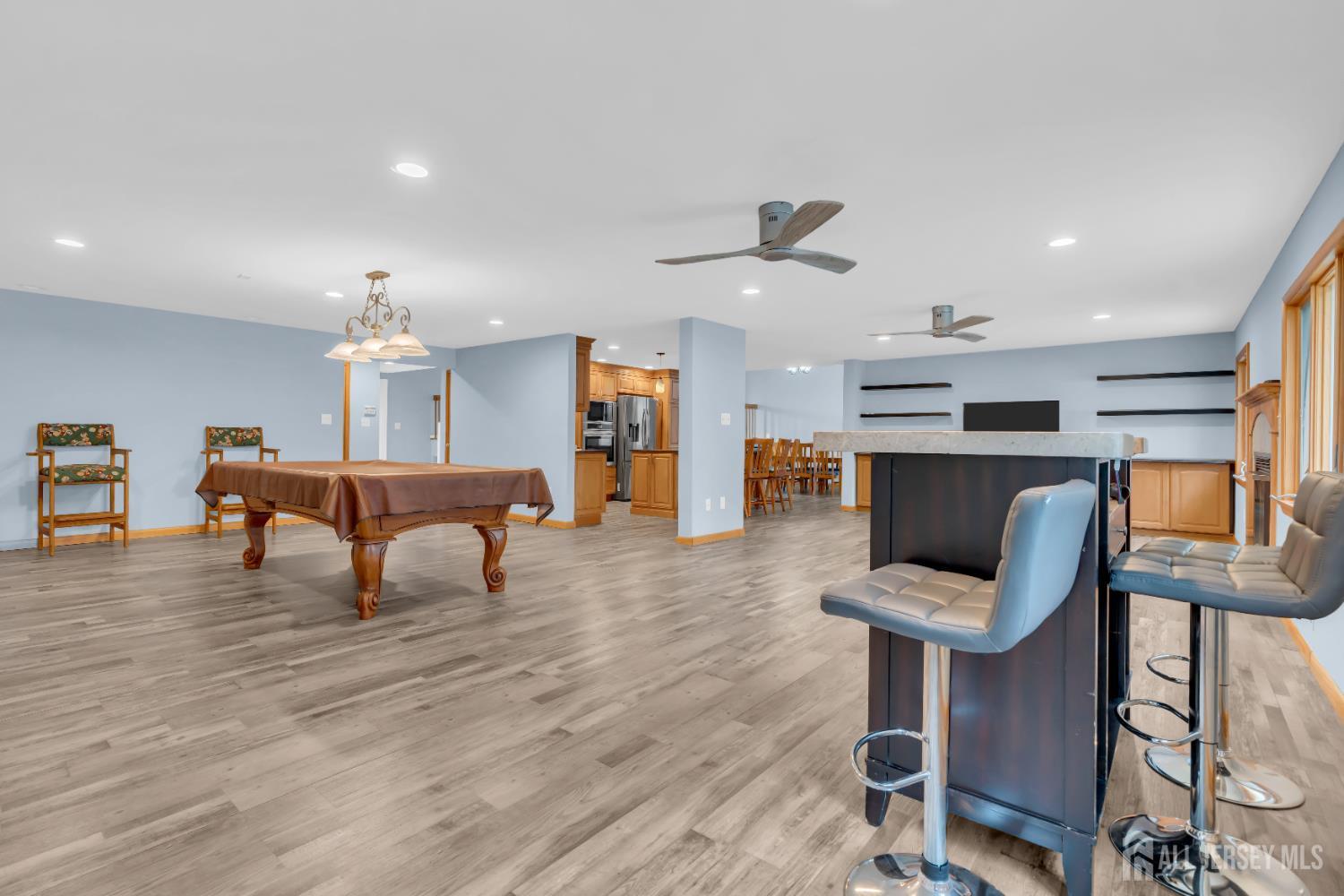 17 Hollywood, Woodbridge Proper, NJ, 07095