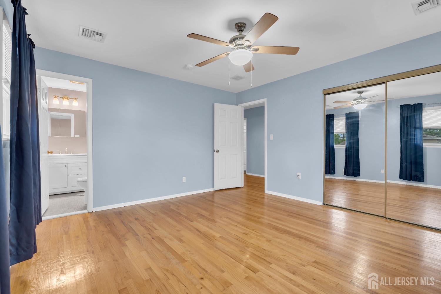 17 Hollywood, Woodbridge Proper, NJ, 07095
