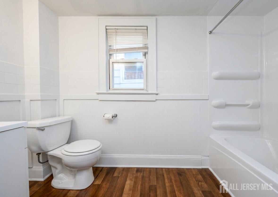 29 Smith UNIT 2, Sayreville, NJ, 08872