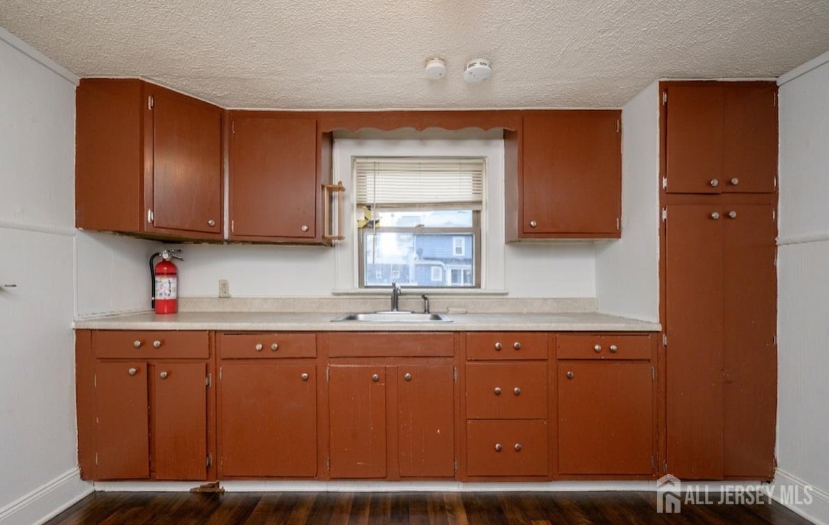 29 Smith UNIT 2, Sayreville, NJ, 08872