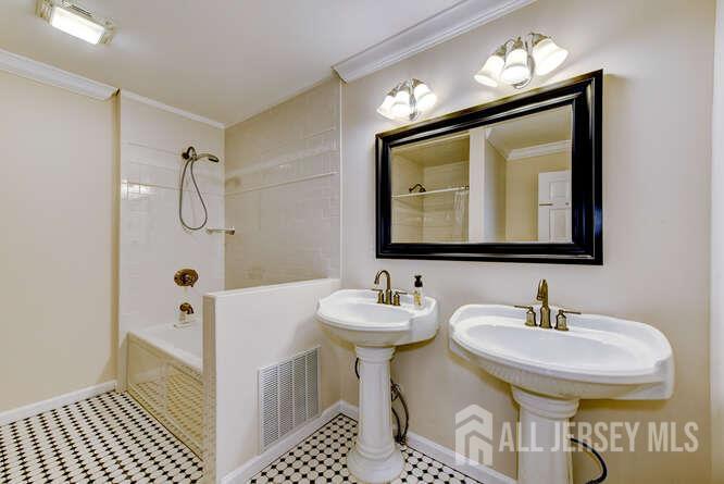 1812 E Bellew, South Plainfield, NJ, 07080