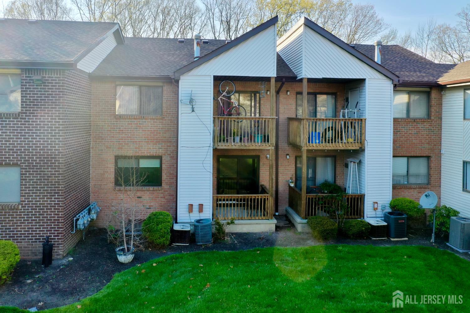 3807 Birchwood, North Brunswick, NJ, 08902