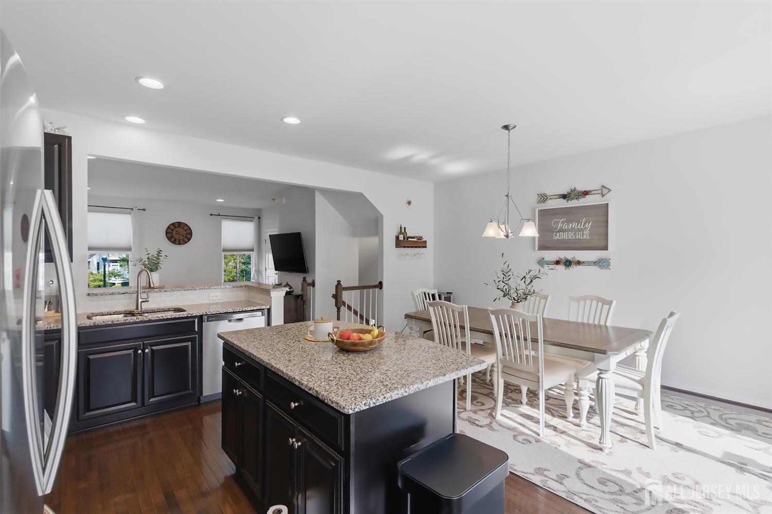 302 Bayside, South Amboy, NJ, 08879