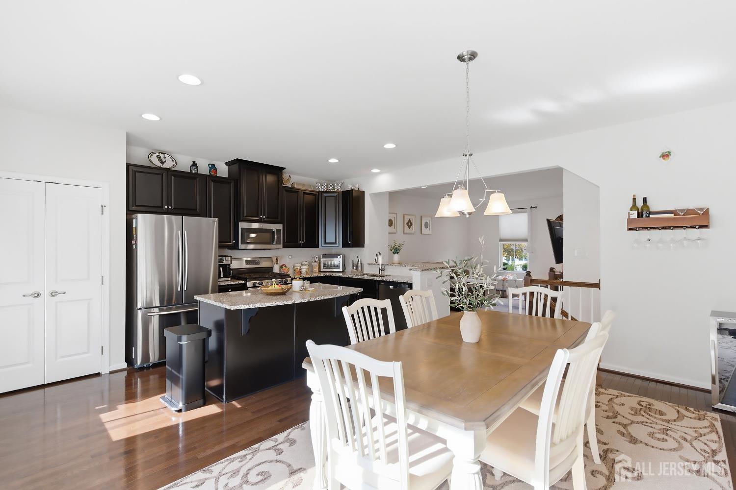 302 Bayside, South Amboy, NJ, 08879