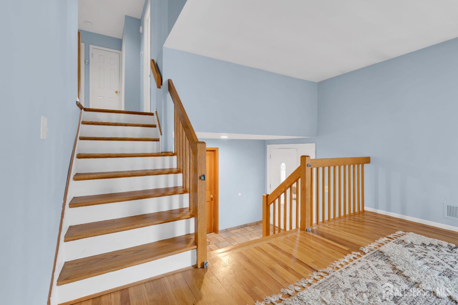 17 Hollywood, Woodbridge Proper, NJ, 07095