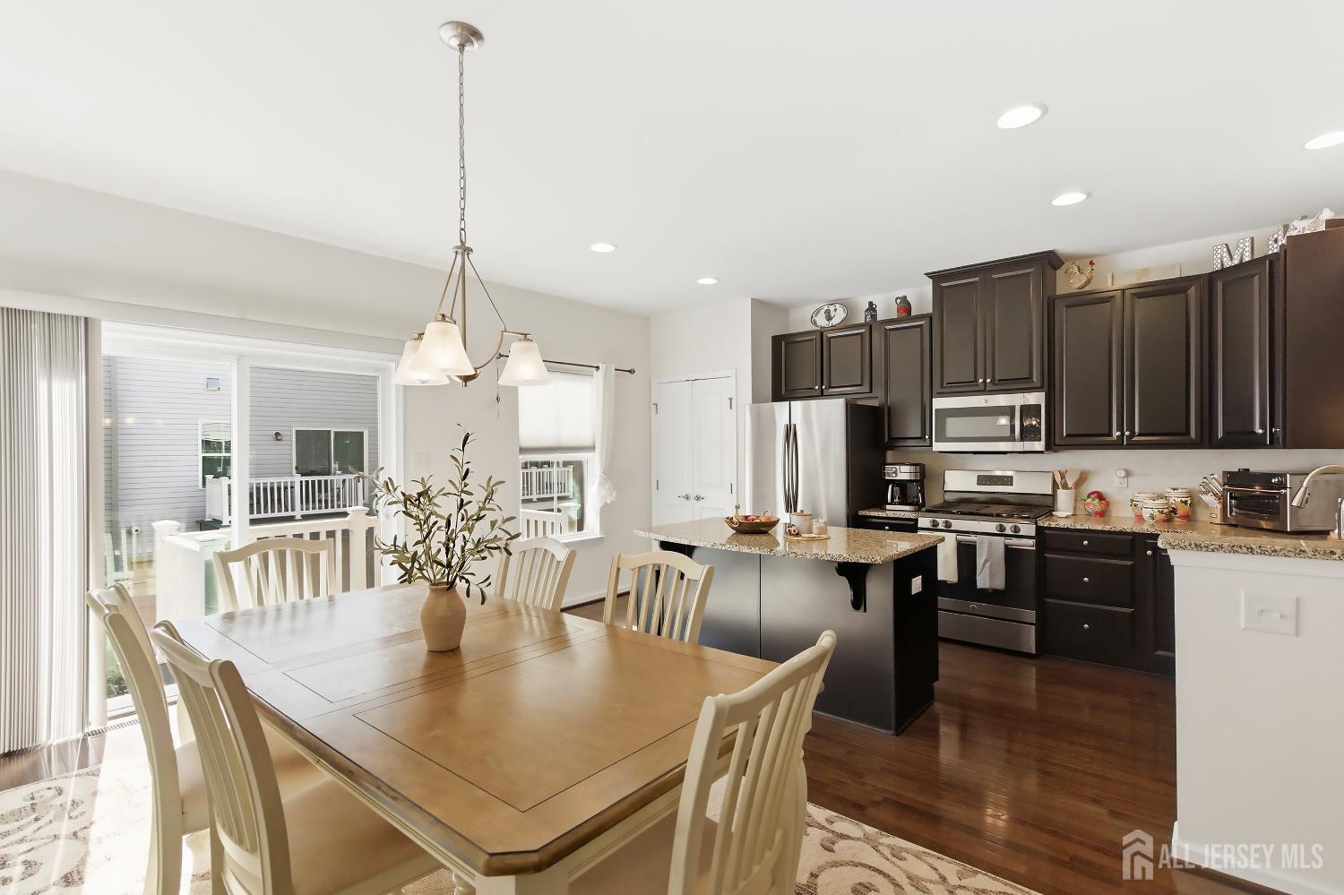 302 Bayside, South Amboy, NJ, 08879