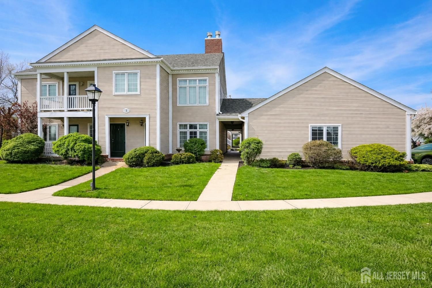 274 College, Edison, NJ, 08817