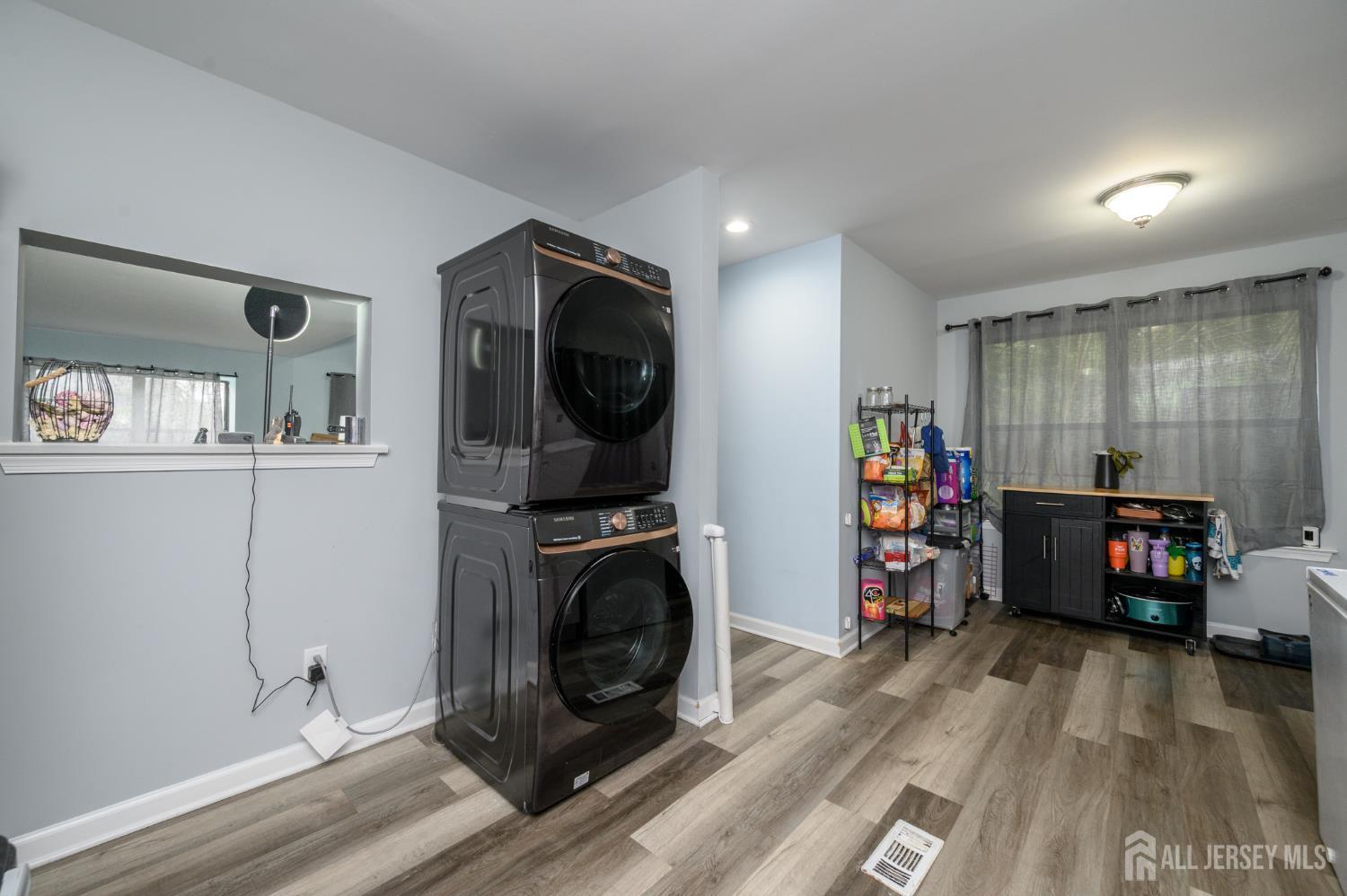 1108 Arlington, Toms River, NJ, 08755