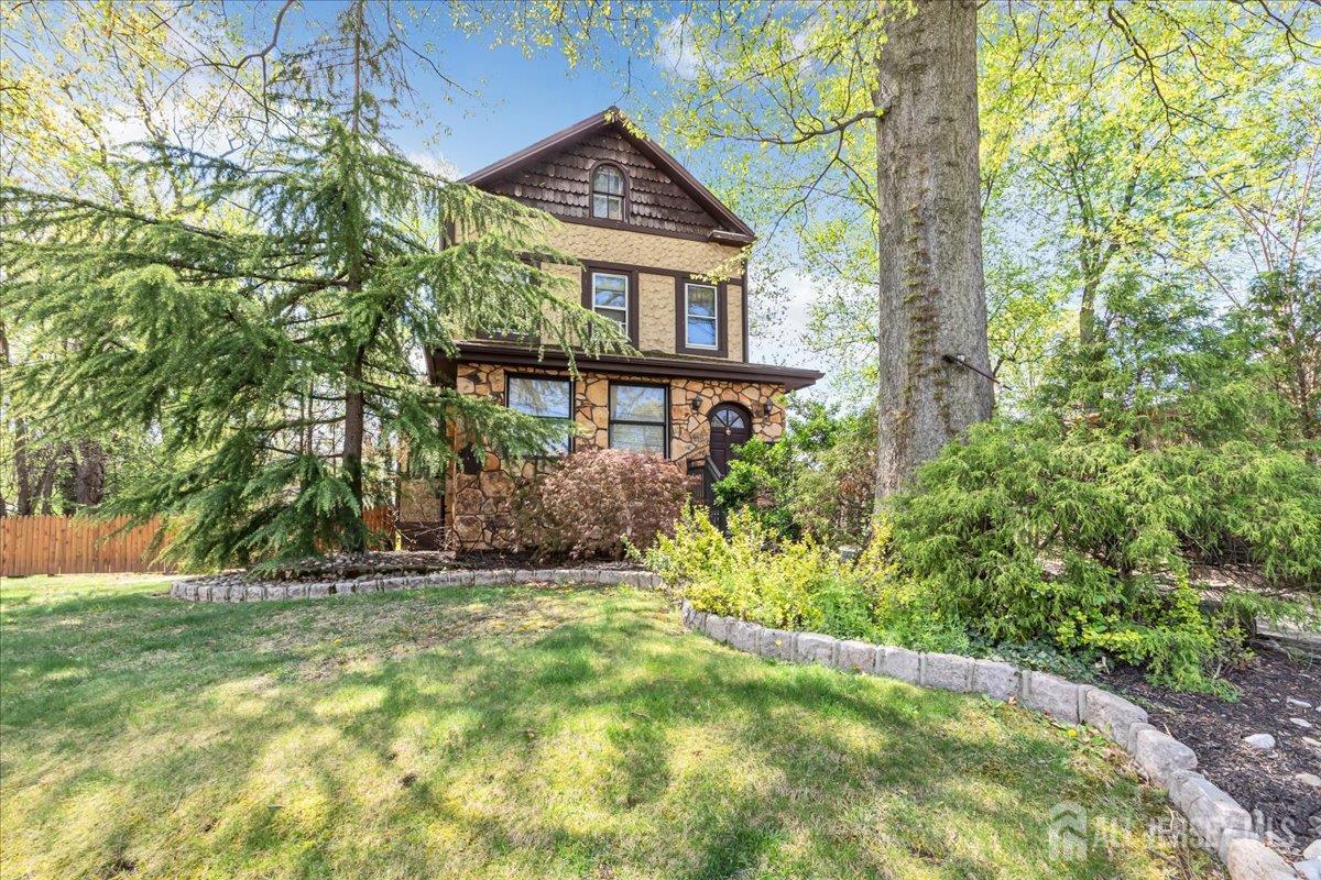 225 Freeman, Woodbridge Proper, NJ, 07095