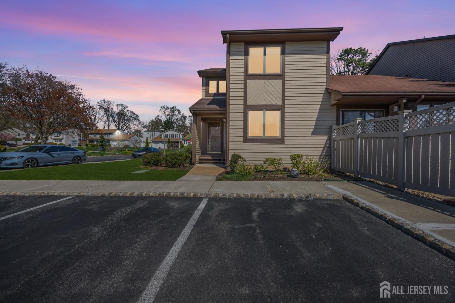 1 Chelsea, Sayreville, NJ, 08859