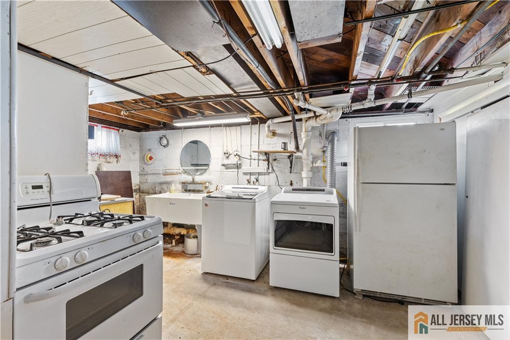 126 Villanova, Lawrence, NJ, 08648