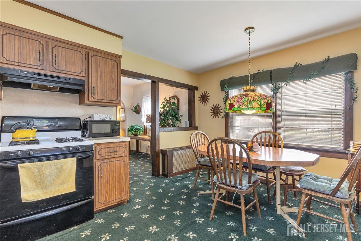 225 Freeman, Woodbridge Proper, NJ, 07095