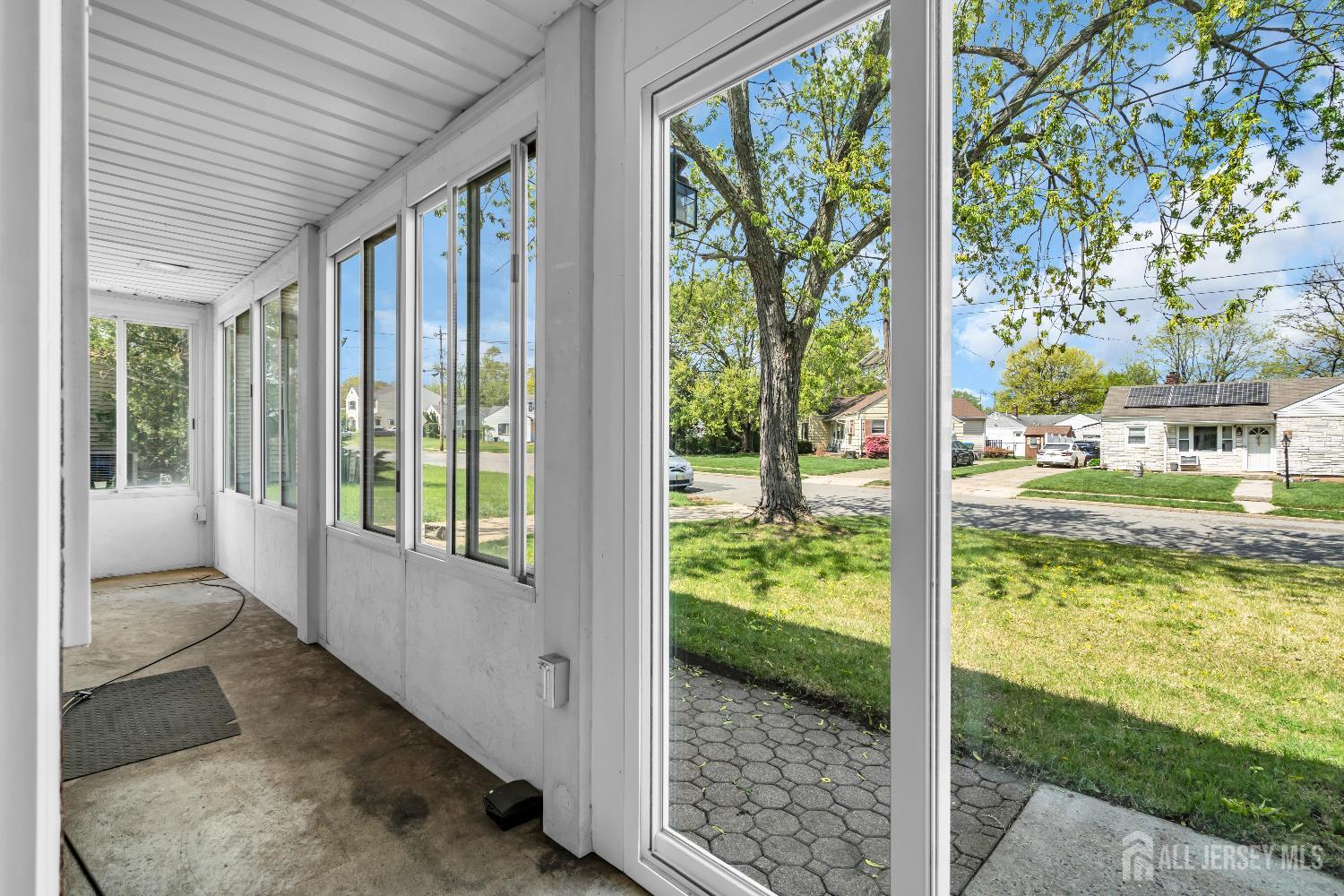 52 Walnut, Edison, NJ, 08817