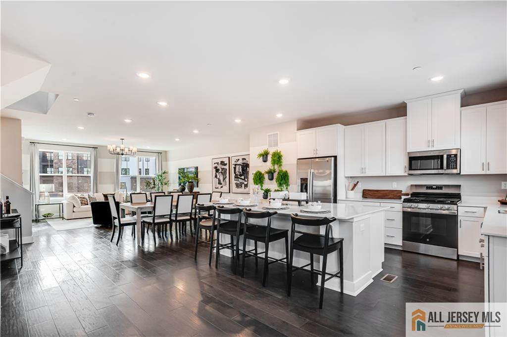 511 John Vanzandt, Hopewell Twp, NJ, 08560