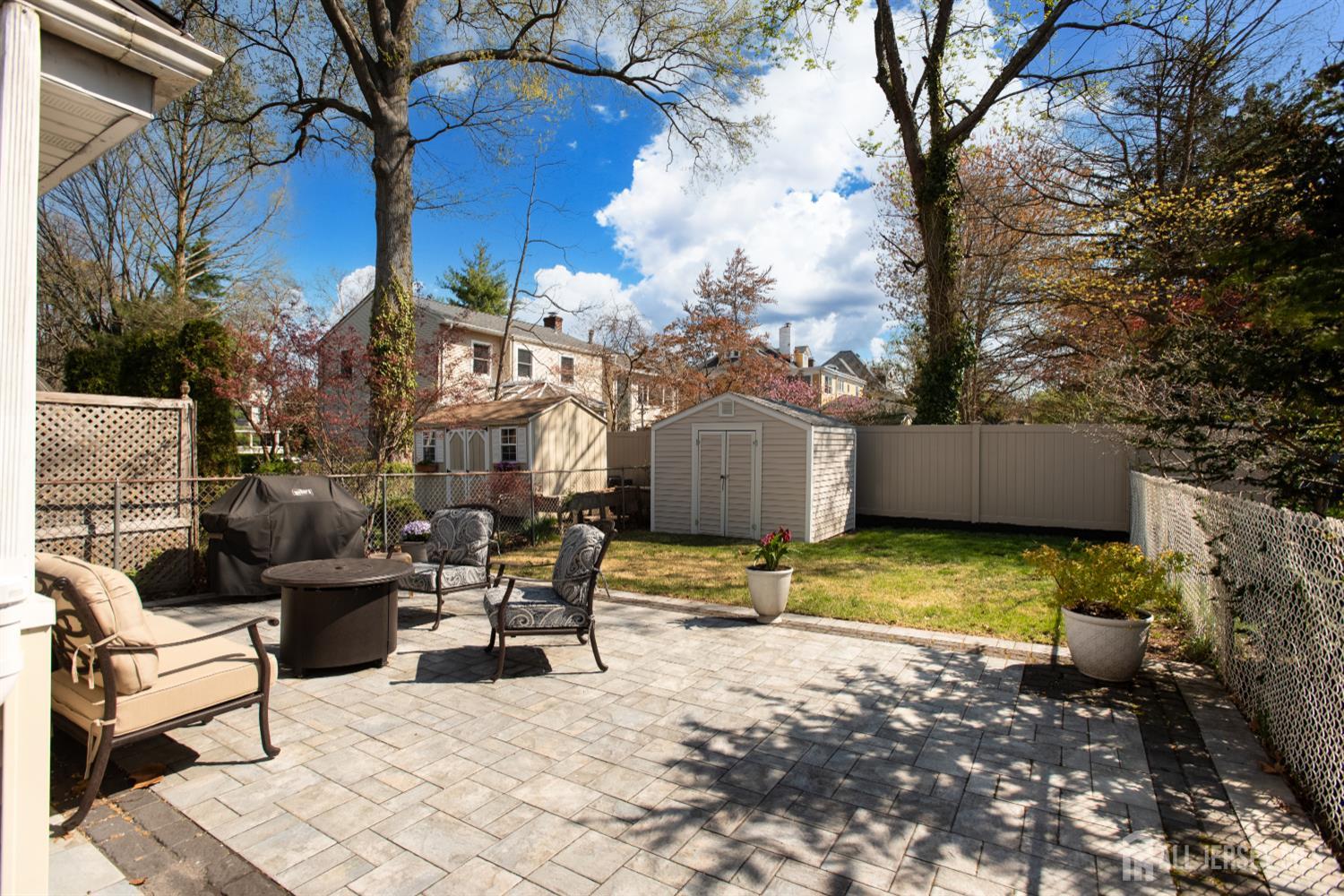 32 Robins, Metuchen, NJ, 08840