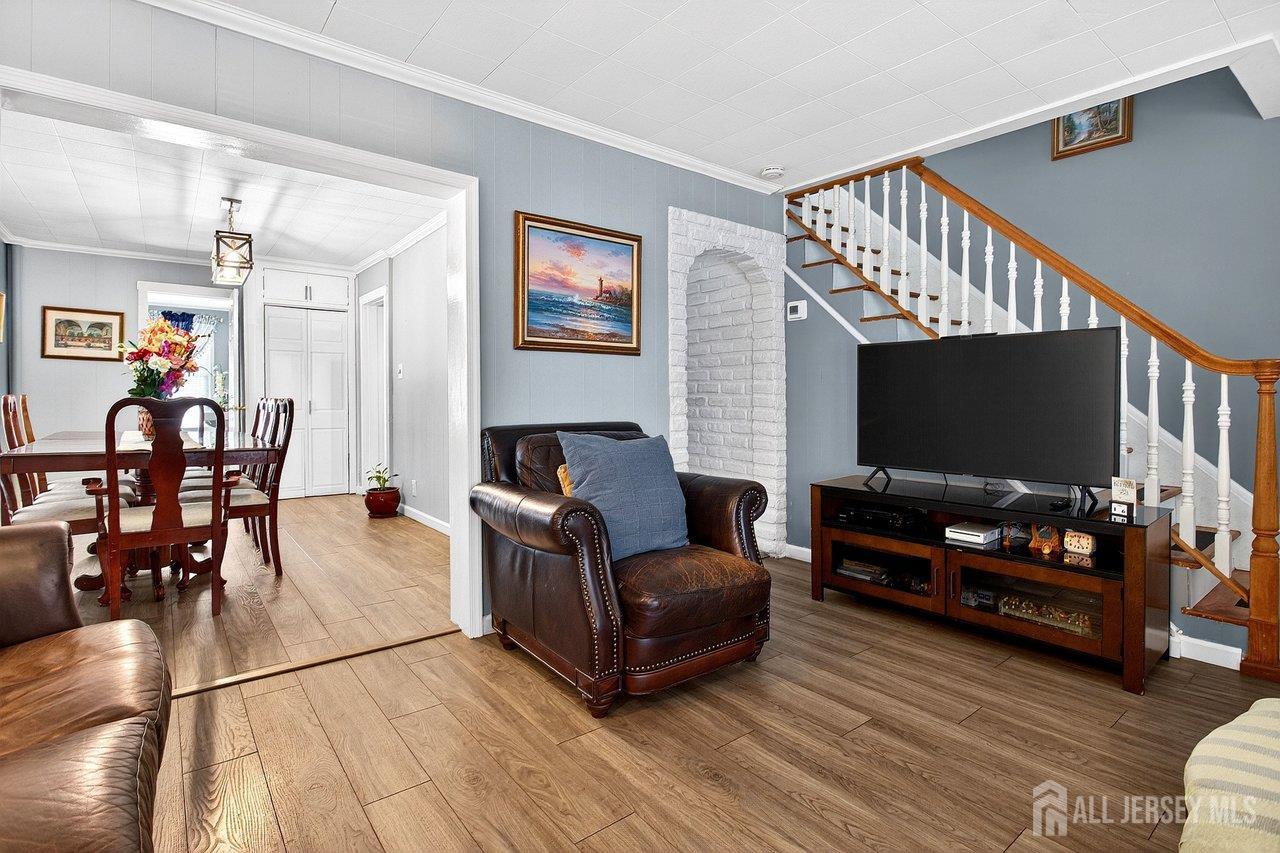 722 Livingston, North Brunswick, NJ, 08902