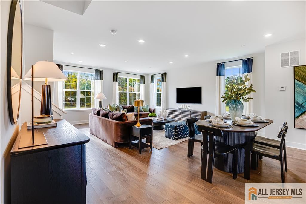 102 Fred Clark, Pennington, NJ, 08534