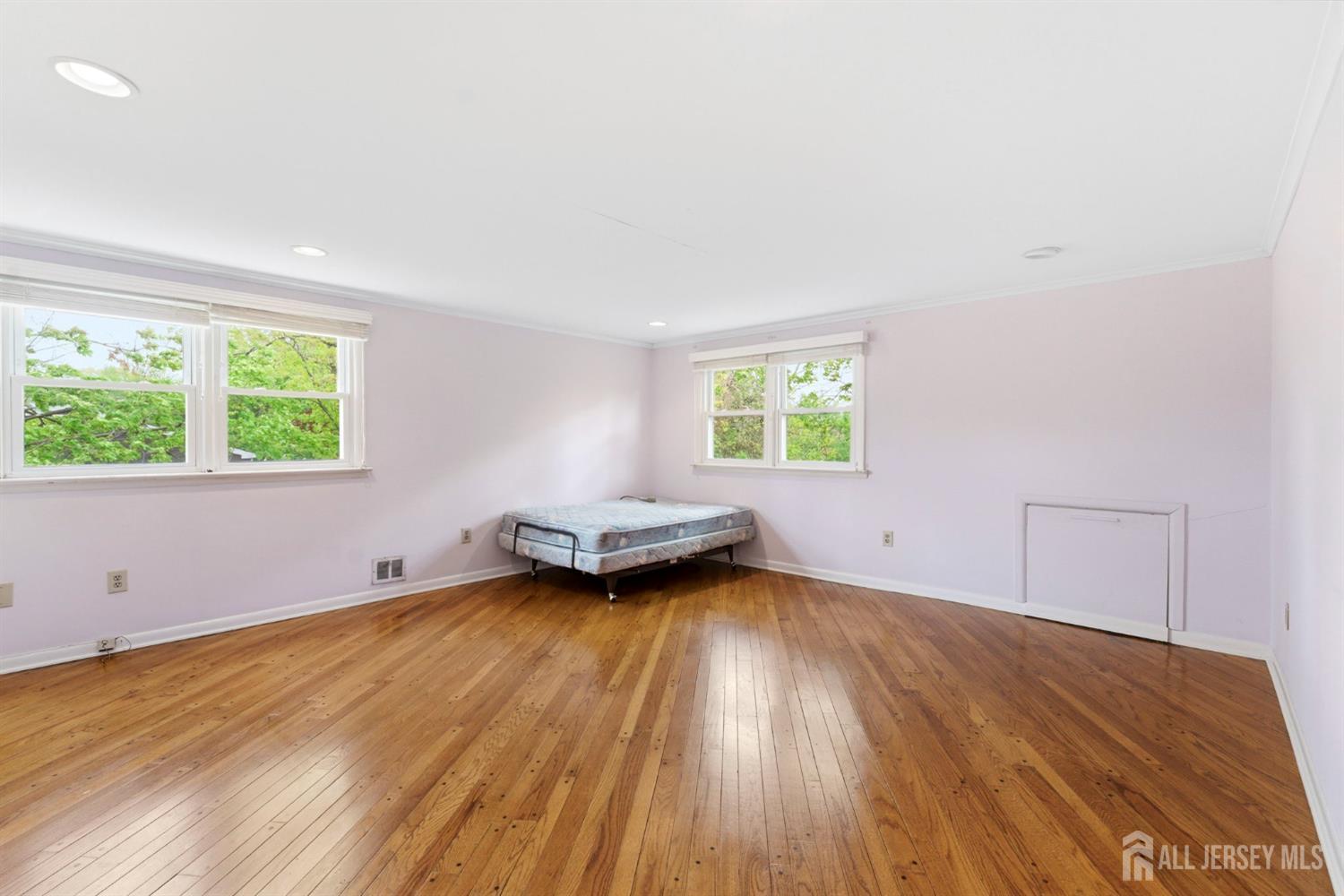 57 Mitchell, Piscataway, NJ, 08854