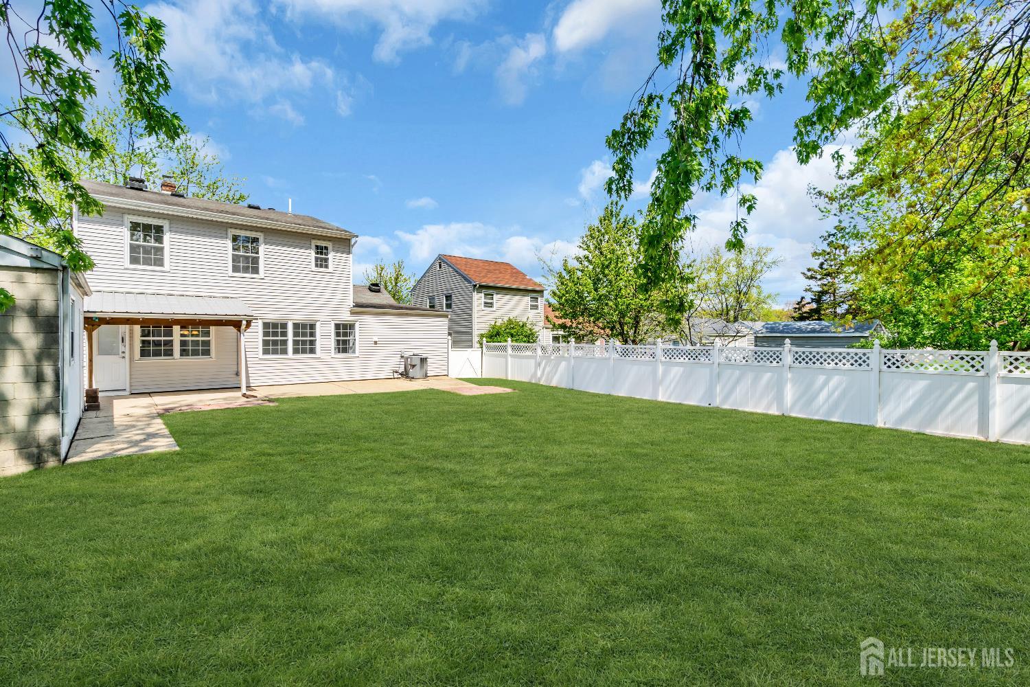 52 Walnut, Edison, NJ, 08817