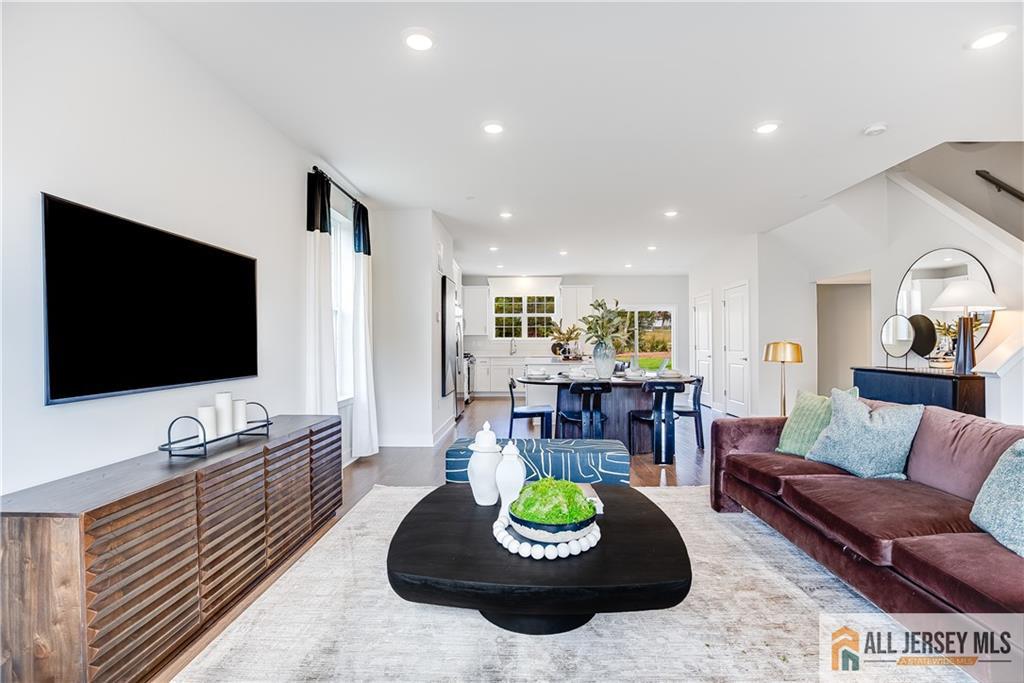 102 Fred Clark, Pennington, NJ, 08534