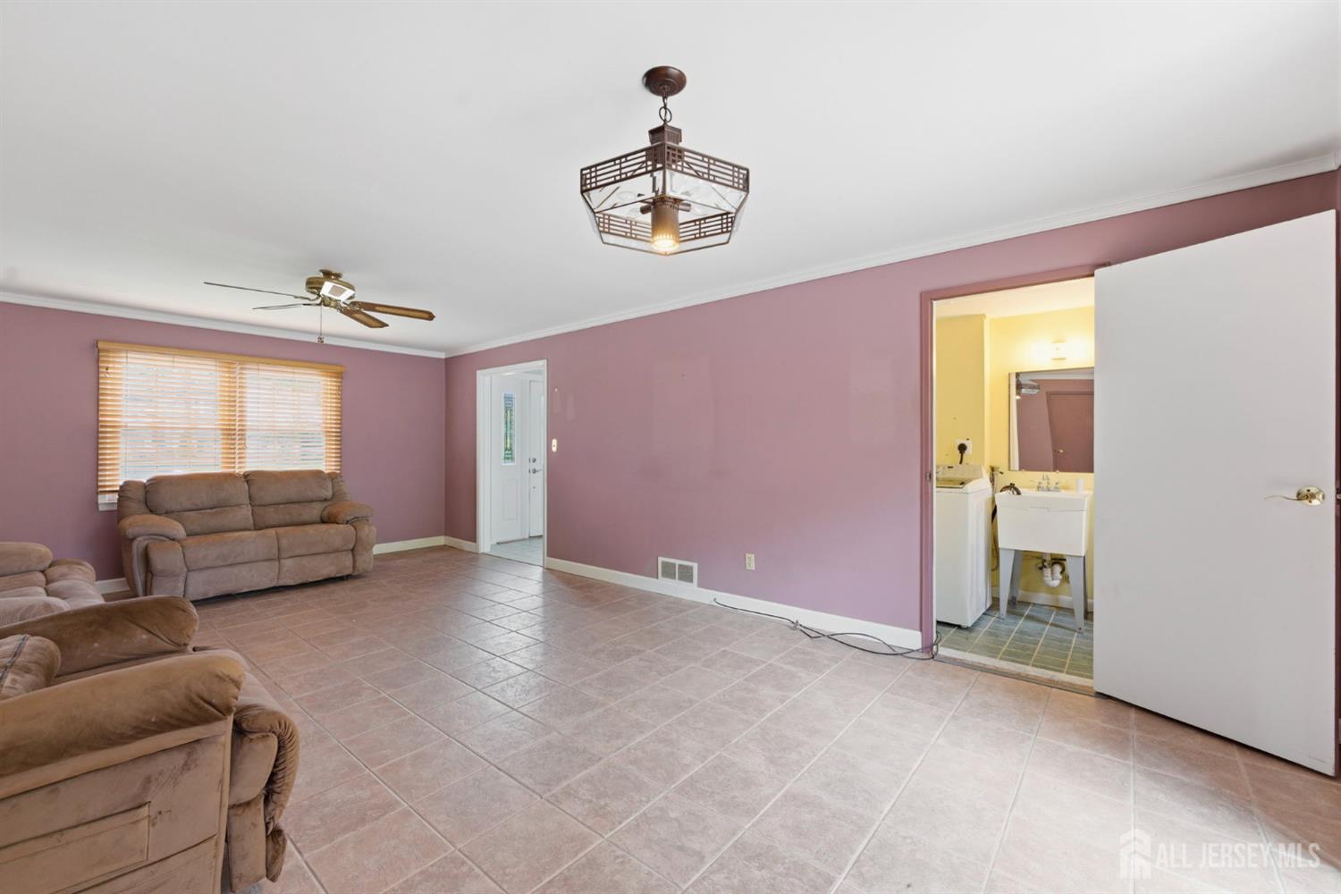 57 Mitchell, Piscataway, NJ, 08854