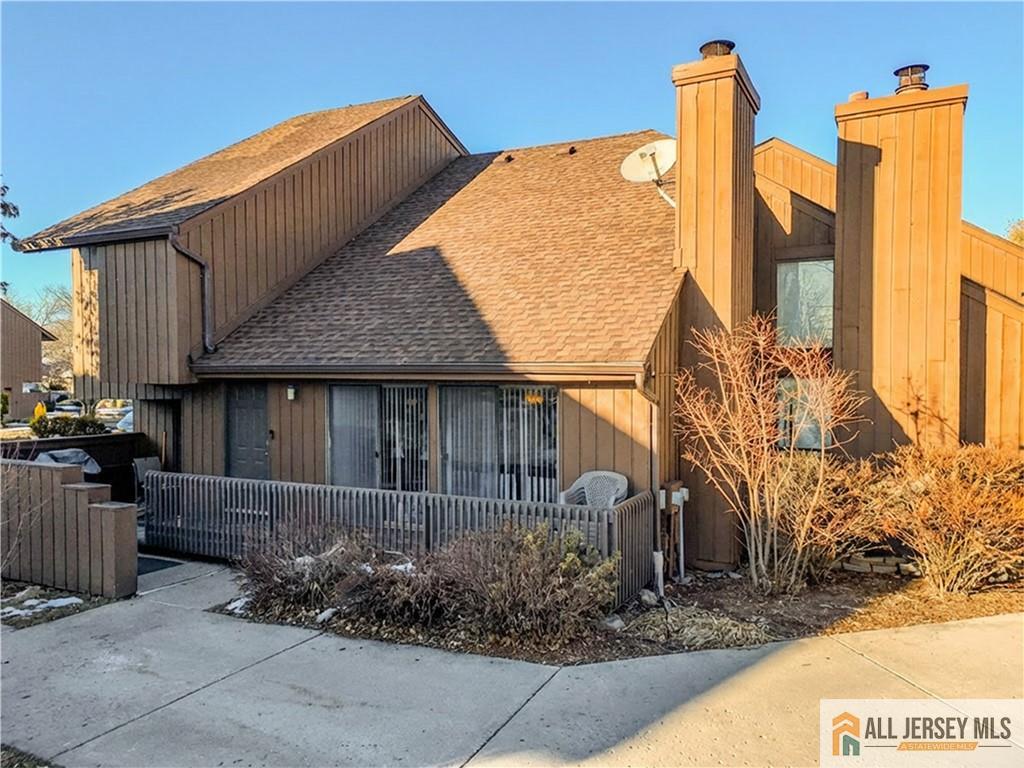 32 Robins, Metuchen, NJ, 08840