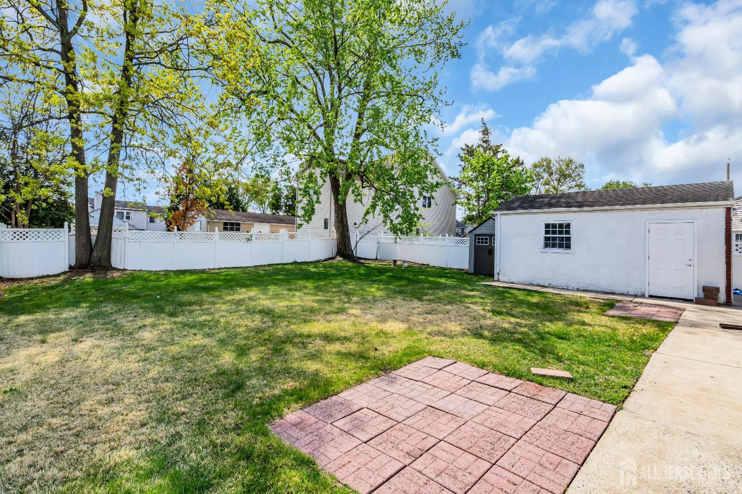 52 Walnut, Edison, NJ, 08817