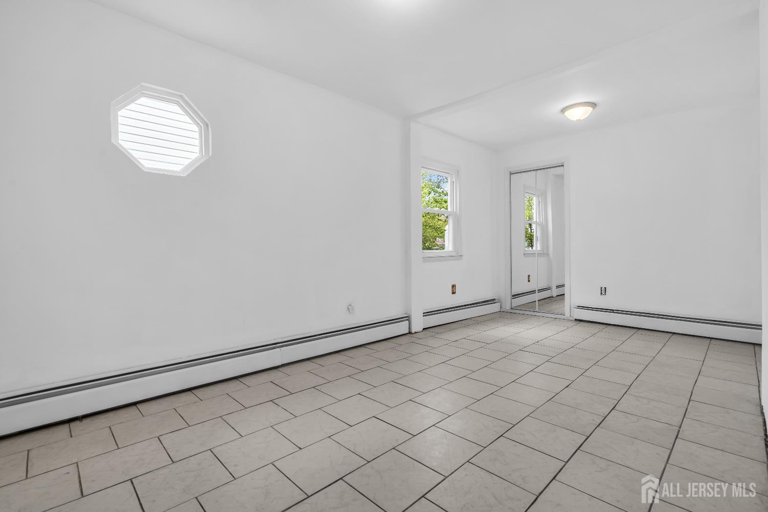 52 Walnut, Edison, NJ, 08817